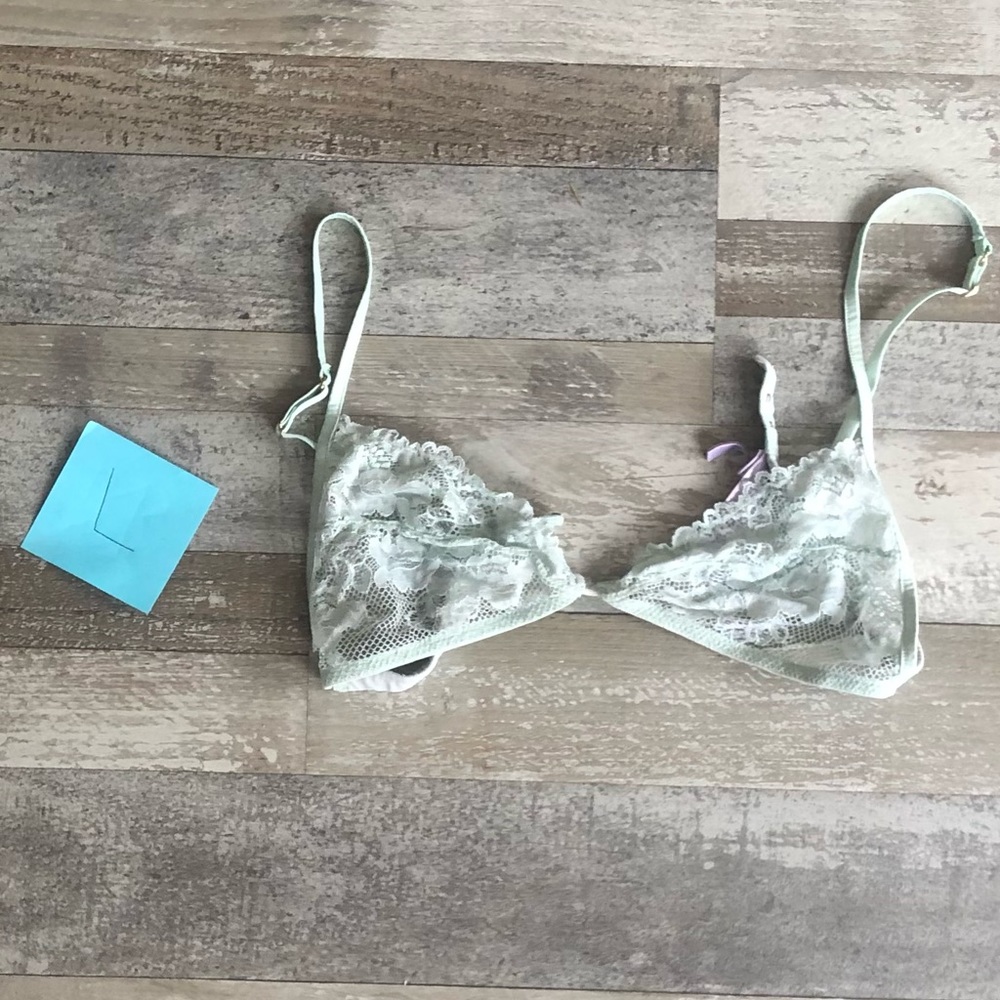 Mint green Savage X Fenty bralette